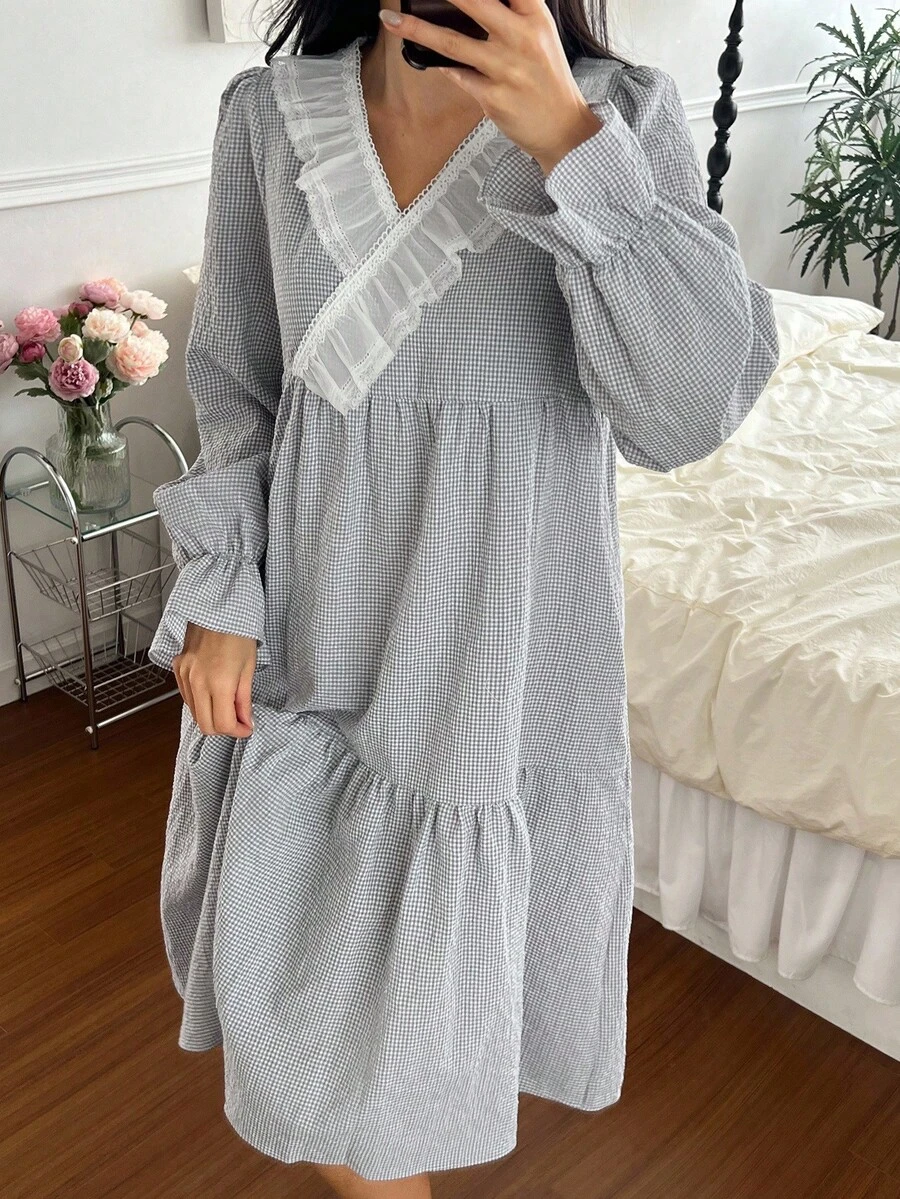 DAZY 甜美格子蕾丝和网眼拼接领女式睡袍,秋季睡衣 - 灰色 - 查看 1