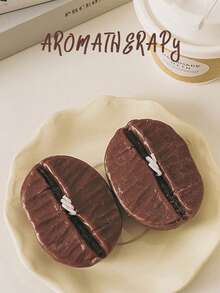 Joivida A Coffee Bean Scented Candle High-End Shape Wax Atmosphere Aromatherapy Cute Creativity, An Ideal Gift For Her, Family, Friends, Girlfriend, Anniversary, Birthday - Multicolor - View 2