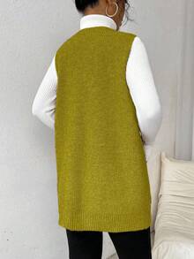 EMERY ROSE Women's Solid Color Deep V-Neck Pocket Design Casual Loose Knitted Vest, Autumn/Winter - Green - View 2