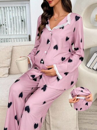 SHEIN Moonlight & Mama 蕾丝拼布翻领黑色心形印花宽松长袖上衣和裤子孕妇睡衣套装，秋季服装