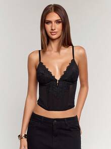 SHEIN BAE Solid Color Lace Sexy Fitted Cropped Camisole Top For Women,Black Corsets, Elegant Tops, Sexy Tops, Lace Corsets, Date Tops, Club Tops, Going Out Tops, Christmas Tops, Halloween Corsets