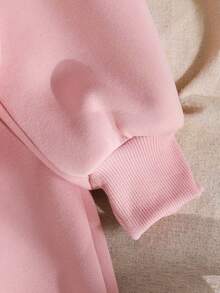 SHEIN 2 件套青少年女孩宽松休闲压花字母图案圆领套头衫和运动裤运动服，粉色 - 藕粉色 - 查看 6