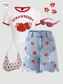 Sparklyn Mädchen (Tween) Denim Shorts in heller Waschung mit Erdbeermuster, bequem, süß, Lässig, Urlaubsstil, geeignet für den Alltag, Campus-Lässig, Rückkehr zur Schule, Reisen und Lässig - Helle Waschung - Übersicht 1