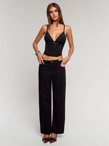 SHEIN BAE Solid Color Lace Sexy Fitted Cropped Camisole Top For Women,Black Corsets, Elegant Tops, Sexy Tops, Lace Corsets, Date Tops, Club Tops, Going Out Tops, Christmas Tops, Halloween Corsets