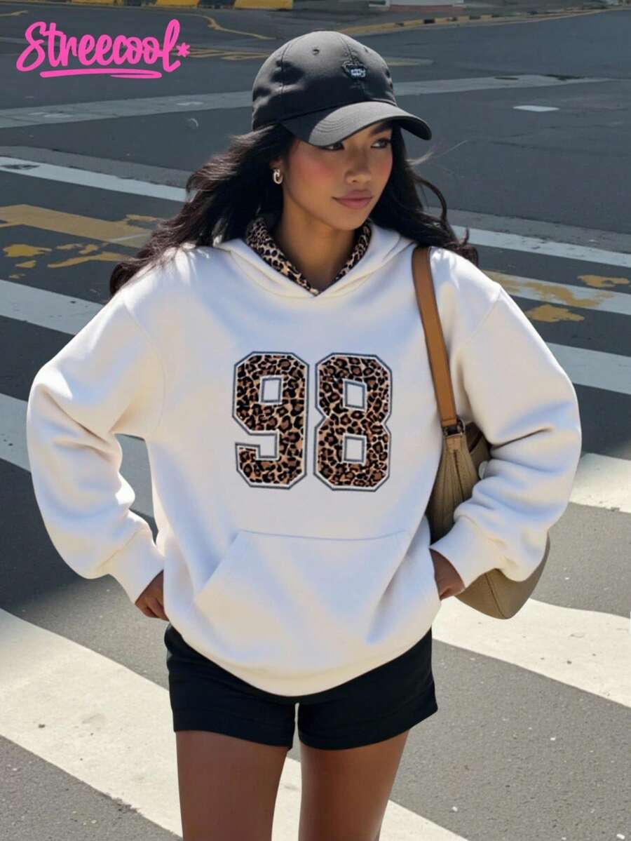 SHEIN Explorewe 秋冬季少女宽松休闲印花撞色卫衣,适合日常、通勤、休闲、度假、朋友聚会等场合。 - 白色 - 查看 1