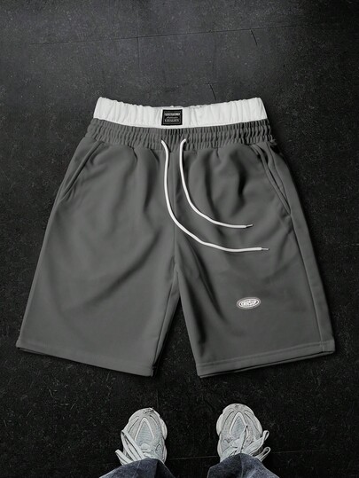 Manfinity EMRG Men's Letter Graphic Drawstring Waist Pocket Casual Shorts