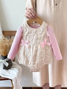 SHEIN 2件套女婴春夏新款可爱休闲乡村日常俏皮黄色格子3D彩色波点纹理面料蝴蝶结吊带宽松连体衣+发带发饰套装 - 紫色 - 查看 1
