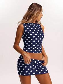 SHEIN BAE 这款夏季红白波点简约休闲露肩上衣，适合时尚街头、海滩度假、意大利之旅、通勤休闲、法国南部度假、海岛度假、蜜月旅行等场合。 - 藏蓝色 - 查看 4