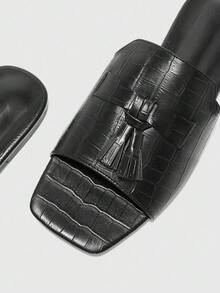 CUCCOO BIZCHIC Women's Fashion Versatile Tassel Black Flat Slide Sandals, Comfortable Lightweight Slip-On Flat Sandals