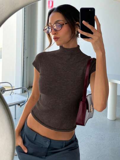 Aloruh Women's Autumn/Winter Short Sleeve Turtleneck Cap Sleeve Slim Fit Thin Fleece Knit Sweater,Brown Sweater,For Daily,Office,Outgoing