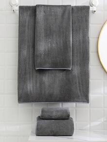 SHEIN 1/2条装菠萝纹理毛巾，超柔软快干珊瑚绒，吸水不掉毛，适用于面部、身体和手部。成人、情侣、沙龙、浴室、返校必备的理想之选 - 深灰色 - 查看 5