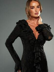 MISSGUIDED 优雅 V 领喇叭袖荷叶边长裙哥特式维多利亚长袖黑色正式晚礼服复古风格特殊场合礼服 - 黑色 - 查看 6