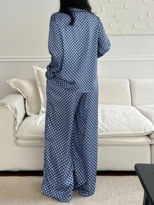 DAZY Geometric Floral Print Satin Women Pajama Set, Fall Winter Clothes - Blue - View 2