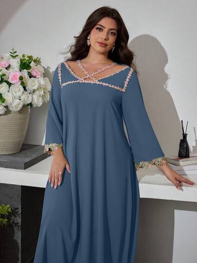 Al Najma 大码女式镂空蕾丝拼接长袖休闲宽松阿拉伯风格连衣裙