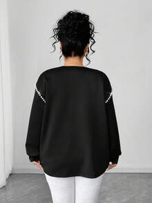 Elenzga 永不过时：哥特式预科风，融入周三元素。拥抱你内心的阴影，展现女性的暗黑时尚。大码女式优雅针织长袖串珠装饰黑领开衫 - 黑色 - 查看 6