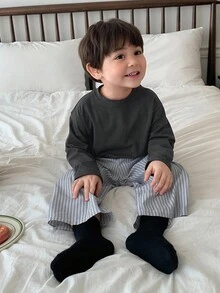 DAZY 2pcs Baby Boy Casual Comfortable Round Neck T-Shirt And Pants Homewear Set