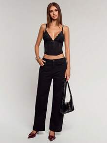 SHEIN BAE Solid Color Lace Sexy Fitted Cropped Camisole Top For Women,Black Corsets, Elegant Tops, Sexy Tops, Lace Corsets, Date Tops, Club Tops, Going Out Tops, Christmas Tops, Halloween Corsets