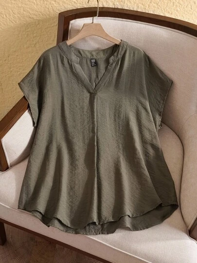 EMERY ROSE Plus Size V-Neck Batwing Short Sleeve Solid Casual Blouse,Summer Clothes,Vacation Outfits Woman / Vacation,Boho Women Clothing,Spring