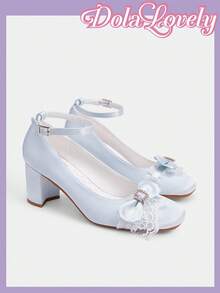Dola Lovely Giày cao gót mũi vuông đế thô màu xanh dương dễ thương có họa tiết hoa bướm, ren ngọc trai giả và ngọc trai dành cho nữ, thích hợp làm quà tặng lãng mạn, cũng thích hợp cho các bữa tiệc, buổi tụ họp và Giáng sinh, Halloween, v.v. - Màu xanh lam - Xem 8