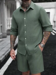 Manfinity Homme 2pcs Men's Olive Green Autumn Outfits,Casual Long Sleeve Single-Breasted Shirt And Drawstring Textured Shorts Set,Minimalism Vacation Clothing For Men - Green - View 4