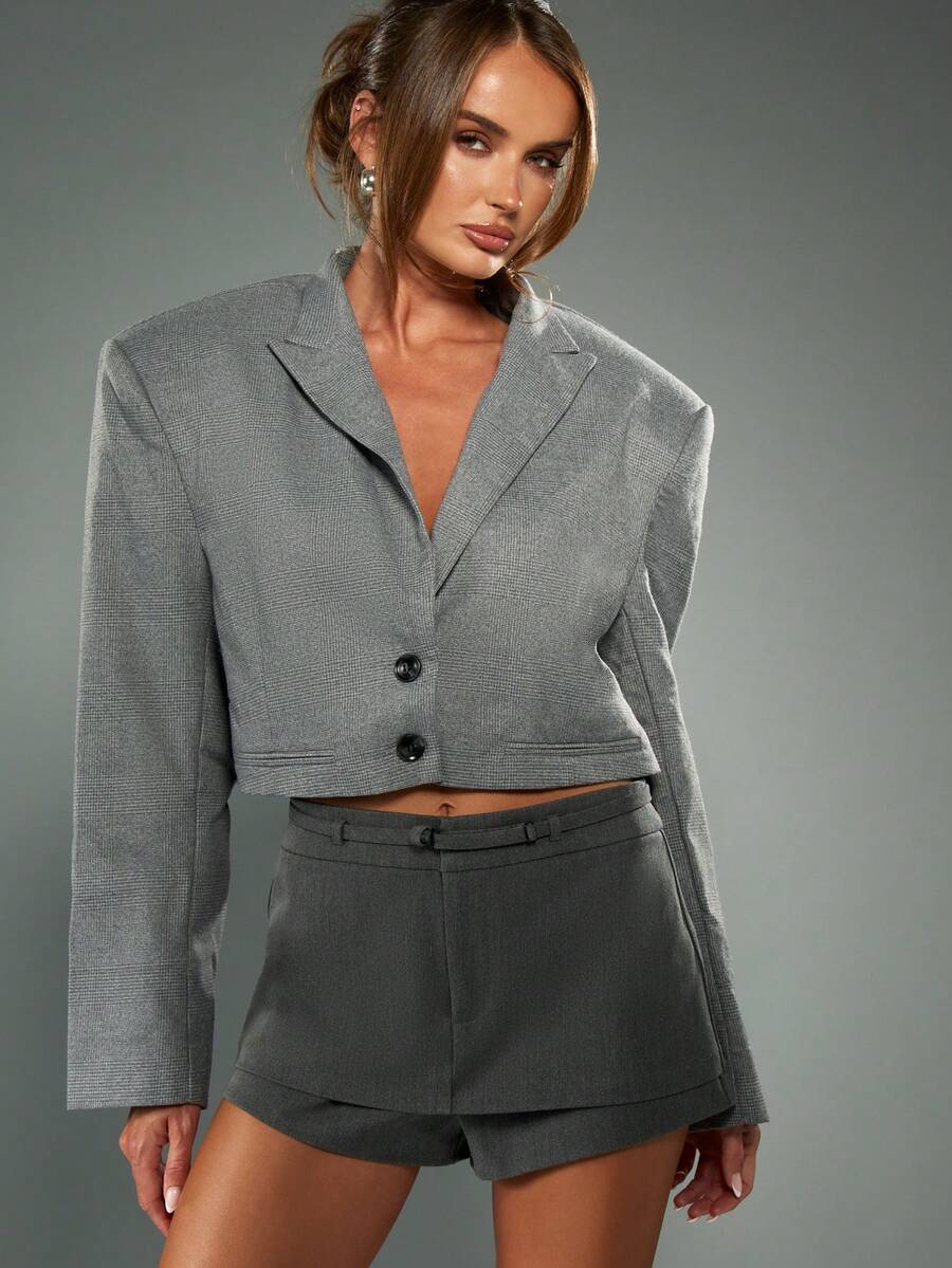 MISSGUIDED Blazer Cropped Cut Double Button Workwear Structured Shoulders Notched Lapel Winter Fall Professional Office Business Casual Short Coat Chic Fashion