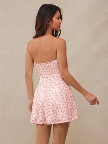 WESTFADE 春季花卉镂空蝴蝶结无肩带修身A字迷你连衣裙 - 粉色 - 查看 5