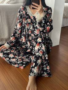 DAZY Ensemble de pyjama pour femmes avec imprimé floral, garniture en dentelle et manches bouffantes en polaire. Vêtements d'automne et d'hiver - Noir - Voir 4