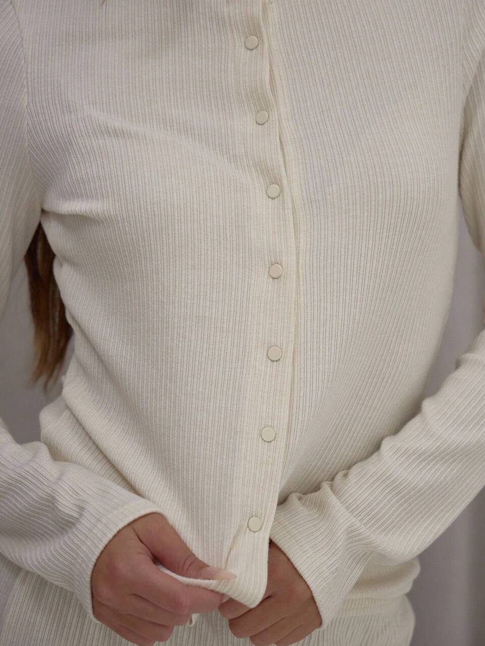 Top ajusté côtelé à taille resserrée avec détail de bouton-pression, coordonné élégant, mignon, sexy, streetwear, automne, soirée, printemps, été, vacances