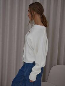 MUSERA 船领宽松蝙蝠袖开衫，正面按扣设计，可爱优雅性感，街头风，适合夜间外出、晚宴派对等场合，冬春皆宜。 - 白色 - 查看 4
