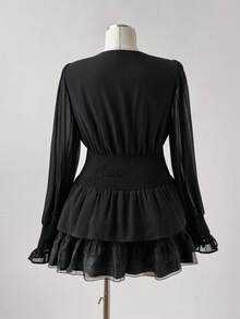 Sunspun Áo crop top tay dài màu xanh navy tối giản, thanh lịch, cổ chữ V cài nút phía trước, ôm sát eo, cổ chữ V khoét sâu, cỡ lớn, giúp thon gọn - màu đen - Xem 2