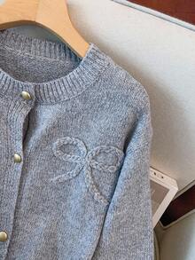 Regalyn New Women Autumn/Winter Single Piece Heavy Embroidered Bow Design Delicate Metal Button Sweater Cardigan, Sweet Elegant Elegant For Dates