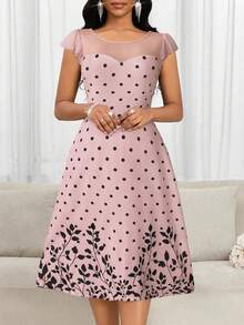 SHEIN Lady 春夏网纱拼接飞袖波点花朵印花度假连衣裙 - 淺粉色 - 查看 4