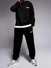 SHEIN 2 件青少年男童休闲字母标语印花二合一圆领卫衣和裤子套装，纯色简约基本百搭，适合通勤、上学、日常休闲、旅行、户外派对、运动、秋冬两件套运动服