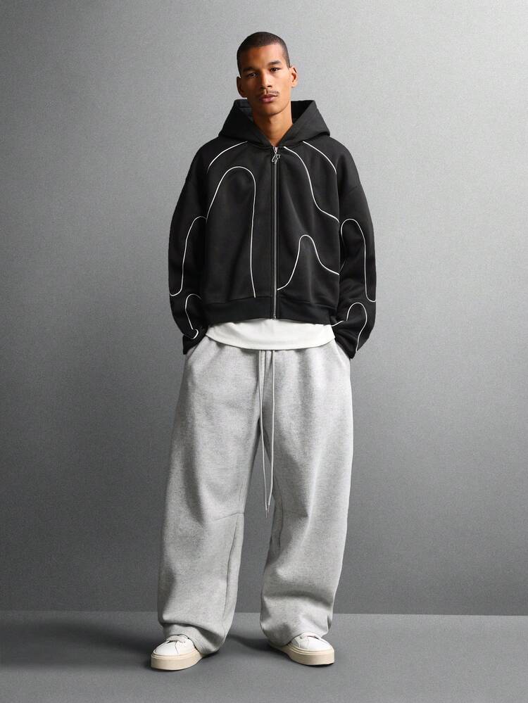화이트 곡선 파이핑 디자인의 풀 지퍼 후드 티셔츠