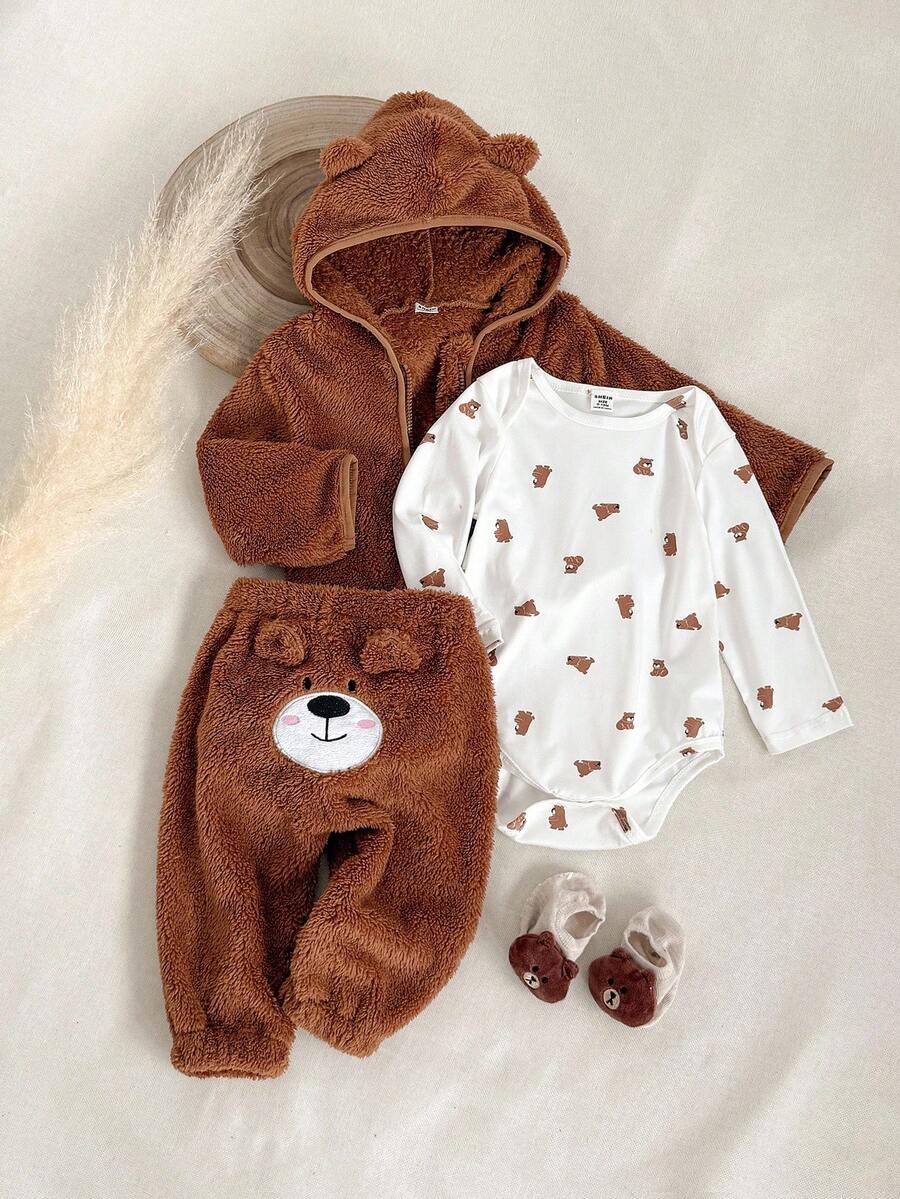 SHEIN 3 件套男婴可爱棕熊耳朵连帽夹克、熊印花露肩连体衣和棕色毛茸茸裤子休闲装，适合户外玩耍或舒适的家居穿着，百搭冬季套装 - 棕色 - 查看 1