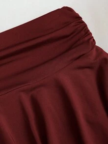 Sweetra Women's Summer Bronze Metallic Floral Camisole & Pleated Layered Mini Skirt Set - Burgundy - View 7