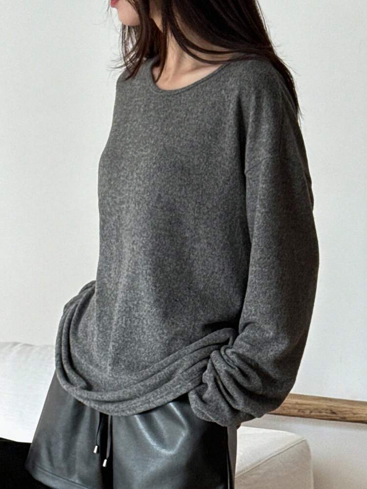 Women's Loose Fit Crew Neck Long Sleeve Basic Casual T-Shirt