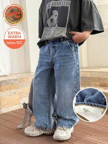 SHEIN 男童休闲柔软保暖基础款简约蓝色牛仔布内衬抓绒时尚水洗宽松版型牛仔裤，适合秋冬季日常穿着、街头风、返校季、圣诞节等场合，男童抓绒牛仔裤 - 中等水洗藍 - 查看 1