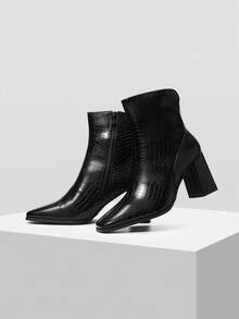 MOTF PREMIUM 女式 PU 皮革尖头拉链高跟踝靴 - 黑色 - 查看 5