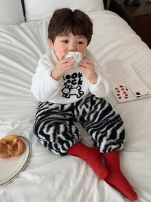 DAZY 2pcs Baby Boys' Sherpa Crew Neck Long Sleeve Top And Striped Pants Pajama Set Fall,Winter - Black and White - View 7