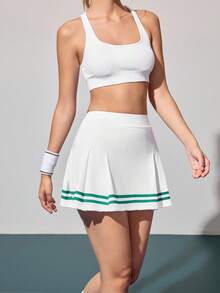 CourtClass Women's Simple Contrast Trim Pleated Sports Skorts