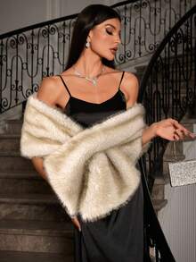 SHEIN Unity 女士时尚优雅仿毛领披肩 - 米色 - 查看 1