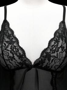 Spicy Aura 2pcs Plus Size Sexy Lace Contrast Mesh Nightgown Set - Black - View 5