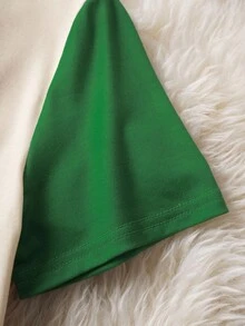 ELF X SHEIN Camiseta de manga corta con cuello redondo y gráfico de figura navideña para niño preadolescente