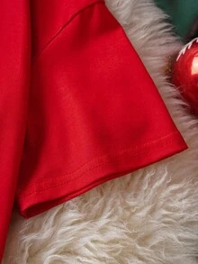 LOONEY TUNES X SHEIN Conjunto informal de camiseta de manga corta holgada con estampado de conejo y pantalones cortos para niña preadolescente, conjunto a juego para la familia en Navidad