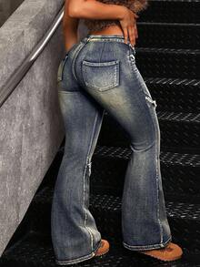 Jeanoix Plus Size Women Casual Flare Leg Slim Fit Jeans - Blue - View 2