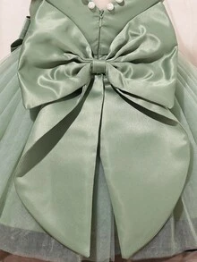 SHEIN Glamorique Kids Christmas Princess Girls Dress, Ball Gown Party Dress For Flower Girl, Pageant, Party, Wedding, Green Tulle Dress With White Beaded V-Back Big Bow Princess Dress Fall Winter