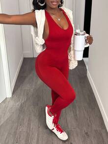 Slaydiva Women's Solid Color Minimalist Sleeveless Sexy Sport Jumpsuit, Casual Everyday Wear - Burgundy - View 6