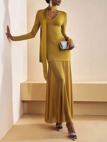 Zivah 2025 春夏新品 音乐节、复活节、圣帕特里克节、西部风、游牧风、生日派对、毕业典礼、学院风、学生风、日常休闲、基本百搭、休闲、邮轮旅行、海滩、日光浴、网络热潮、街头潮流、婚礼宾客波西米亚风、通勤、早午餐、机场 棕绿色 V 领长袖针织拼布网眼中长连衣裙（配围巾腰带） - 軍綠色 - 查看 3