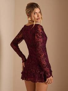 SHEIN BAE Vestido curto feminino cor vinho, cor sólida, elegante, com acabamento em renda, babados em camadas, bainha para encontros, boate, festa de aniversário, dia dos namorados, roupa floral sexy, manga comprida, bolo em camadas, vestidos de verão para mulheres - Borgonha - Ver 2